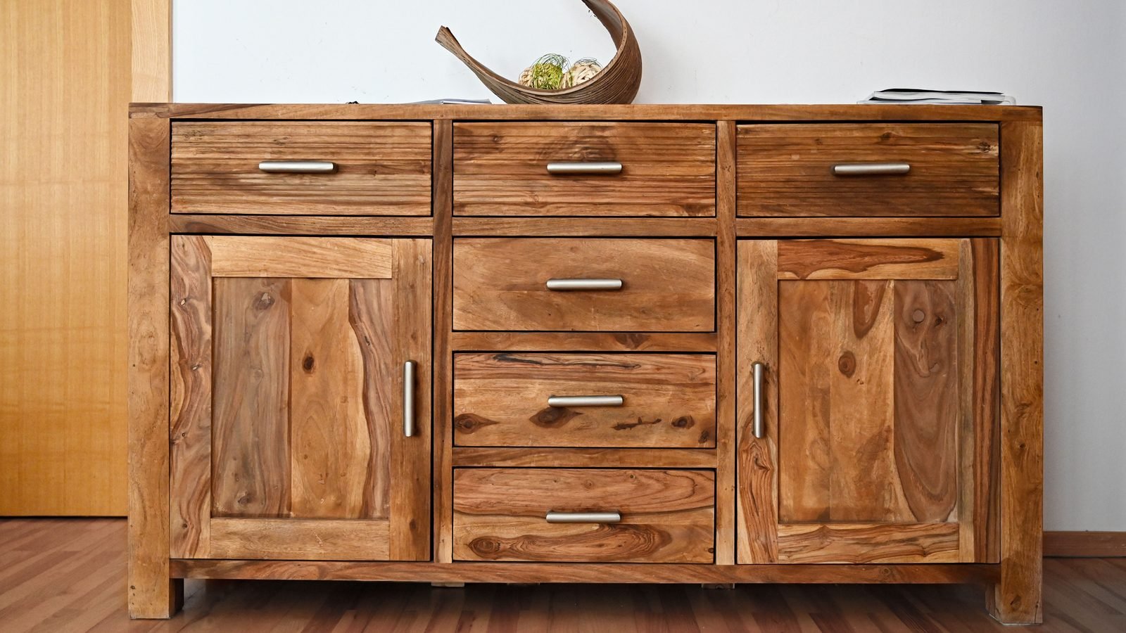 Tunes vs Eboo Cabinet Handles — Which Is Right for You?
